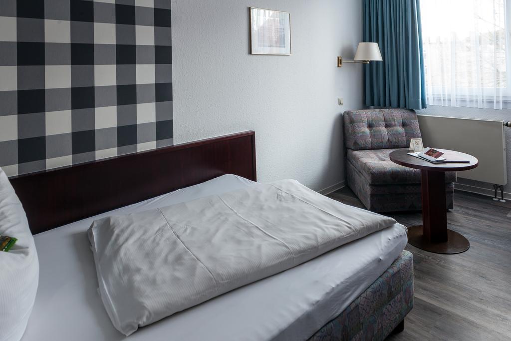 Hotel Anhalt Koethen  Dış mekan fotoğraf